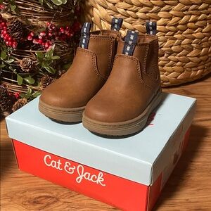 Cat & Jack Tan Toddler Ankle Boots (size 5)